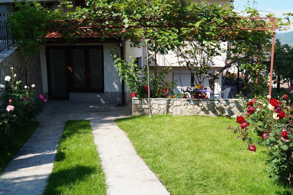 Snegar Apartments Ohrida Exterior foto