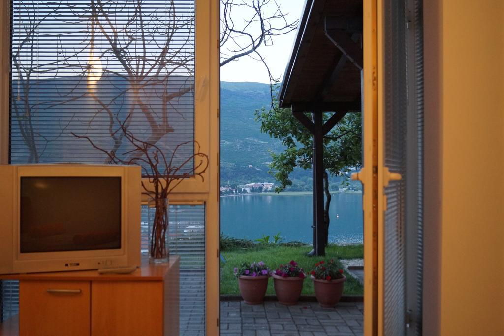 Snegar Apartments Ohrida Exterior foto
